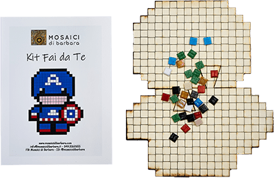 Kit mosaico fai da te con la Pixel Art: Super Eroe - Mosaici di Barbara
